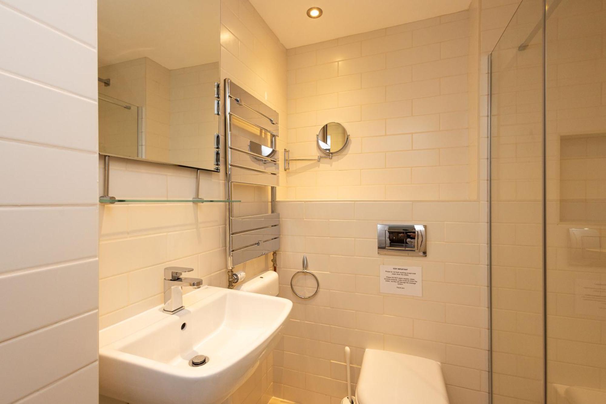 Chambre Double – Vue sur Lac